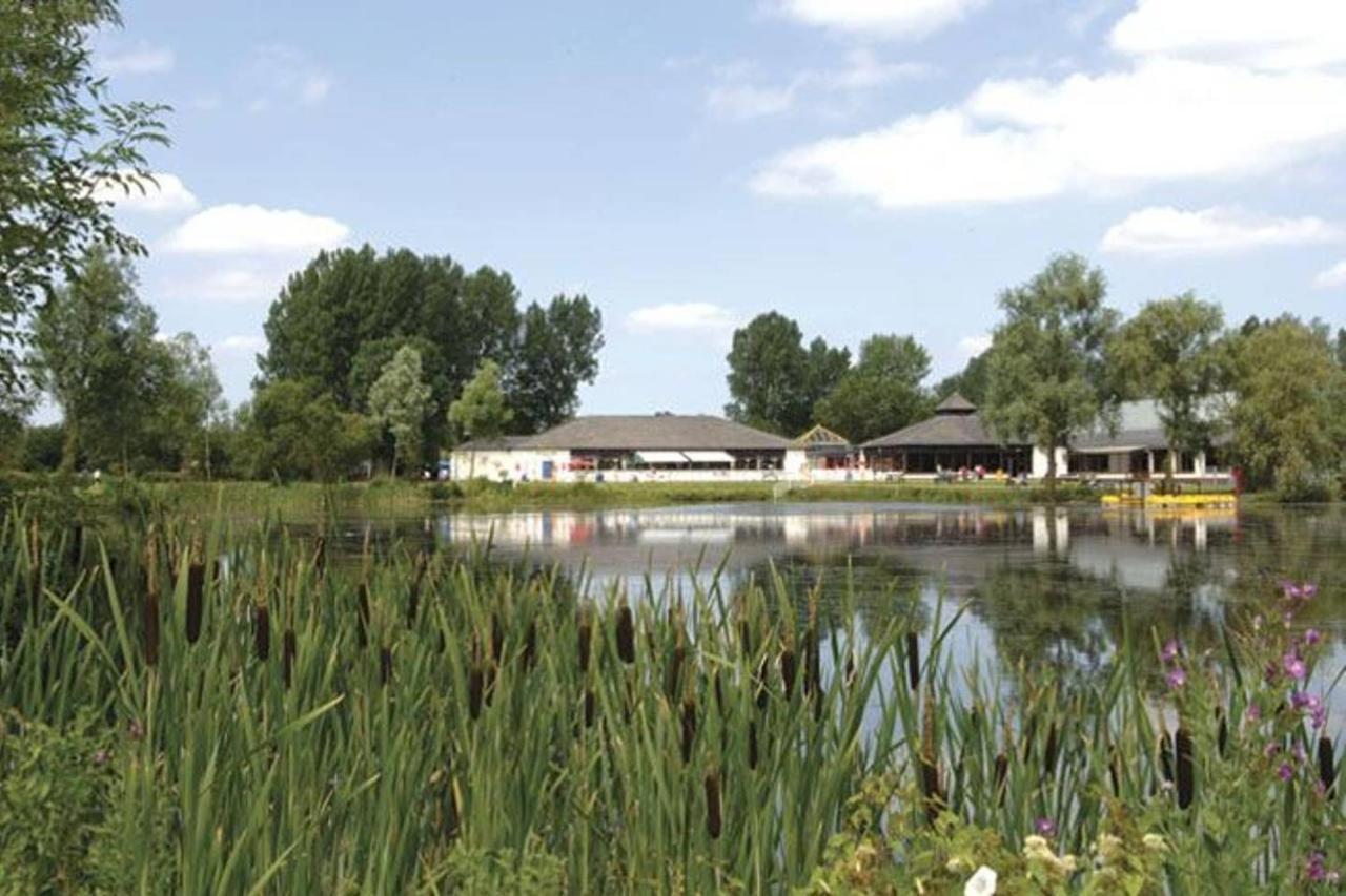 The Burrow Villa South Cerney Kültér fotó